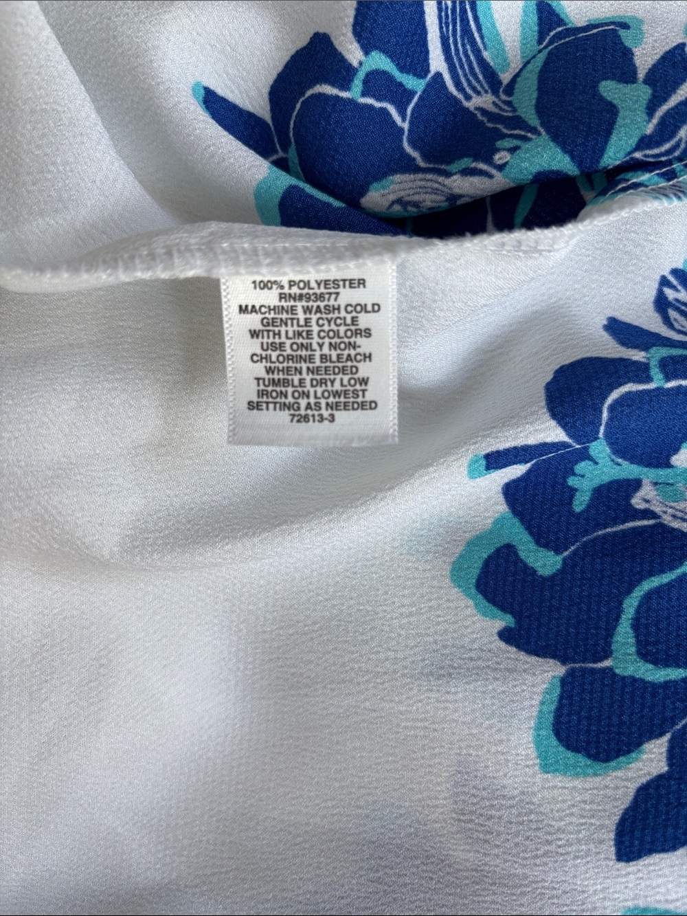 Liz Claiborne Blue Floral Flutter Cold Shoulder Blouse XL White Satin Top - Picture 10 of 10